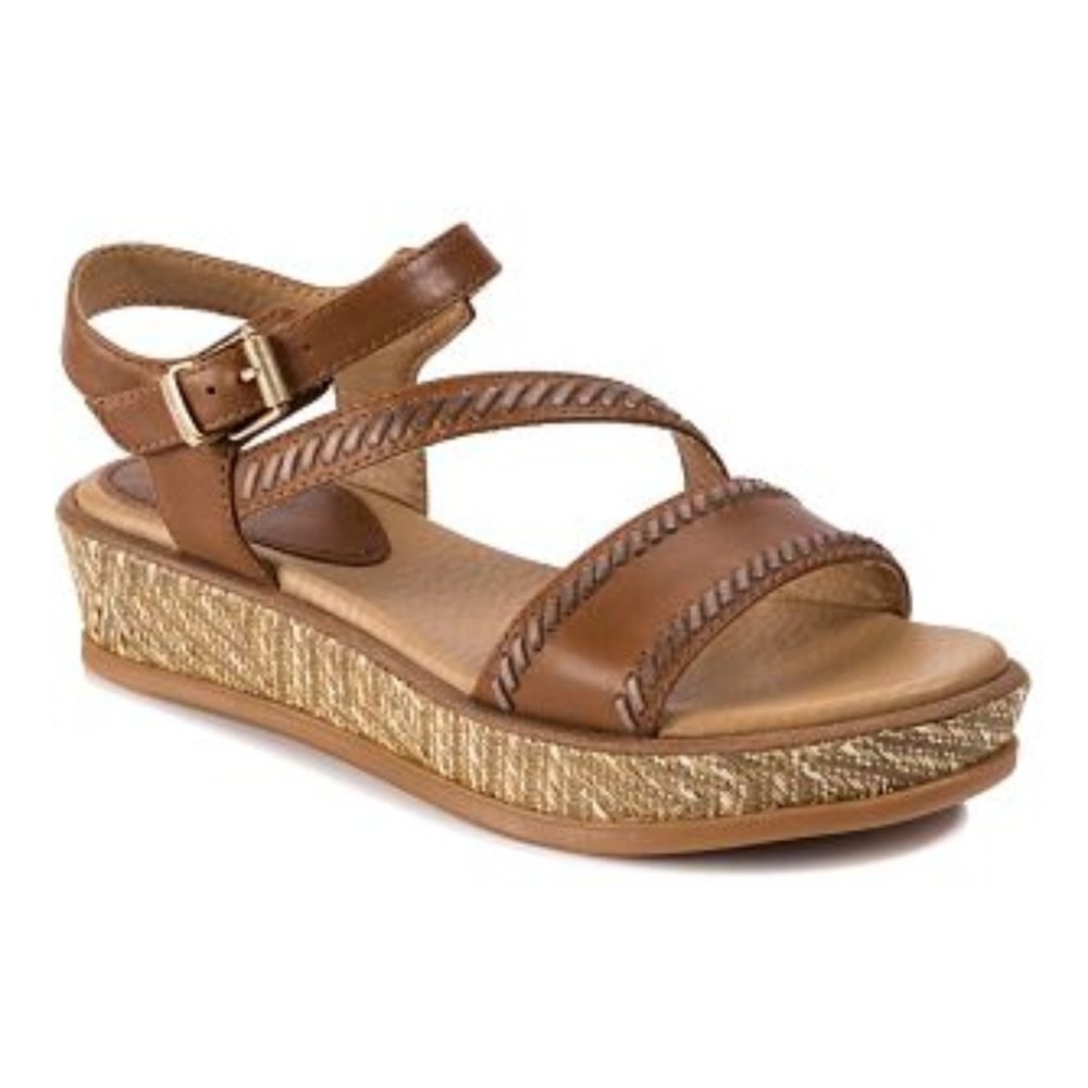 Lucca Lane Kassy Flatform Sandal